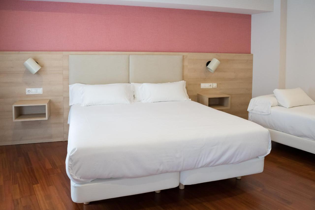 Hotel Parking Miradoiro De Belvis Santiago de Compostela Bagian luar foto