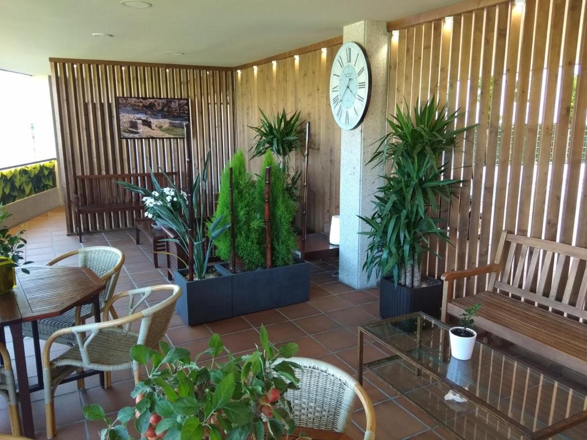 Hotel Parking Miradoiro De Belvis Santiago de Compostela Bagian luar foto
